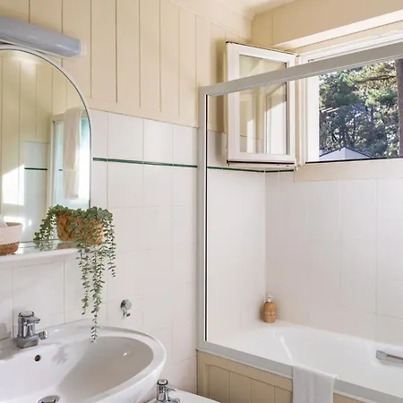 Maison Blanche, Arenal Σπίτι διακοπών