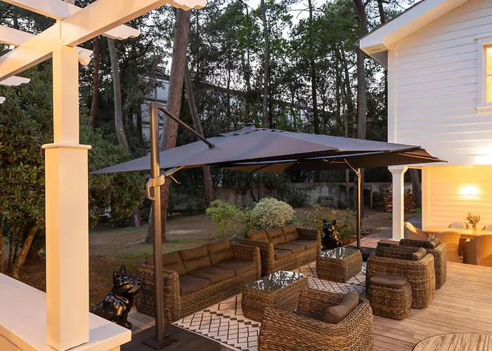 Maison Blanche, Arenal Holiday home *